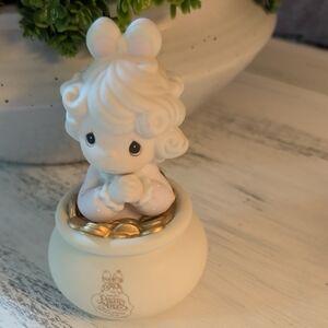 Precious Moments Figurine